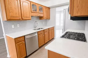 1550 Meghan Ave, Algonquin, IL 60102 - Photo 7