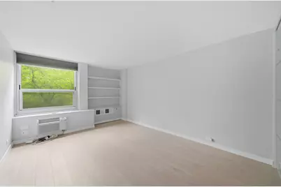 1255 N Sandburg Terrace #206, Chicago, IL 60610 - Photo 11