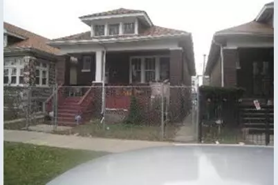 6325 S Francisco Avenue, Chicago, IL 60629 - Photo 1