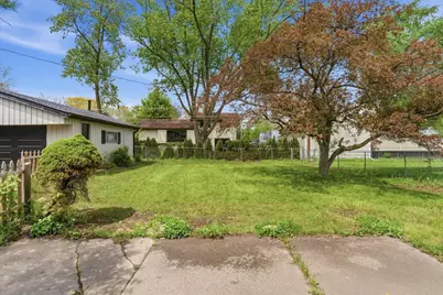 630 Bode Road, Hoffman Estates, IL 60169 - Photo 25