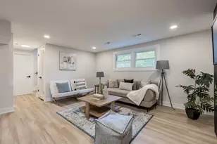 9132 Lincolnwood Dr, Evanston, IL 60203 - Photo 23