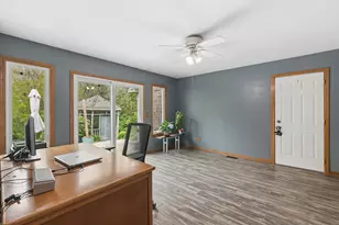 10612 Williamsburg Trail, Frankfort, IL 60423 - Photo 21