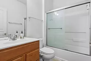 713 Blue Ridge Dr, Streamwood, IL 60107 - Photo 11