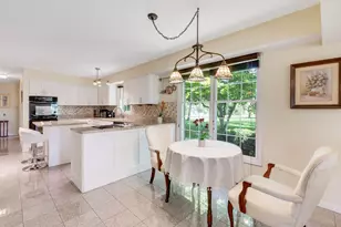 7 Willow Bay Dr, South Barrington, IL 60010 - Photo 13