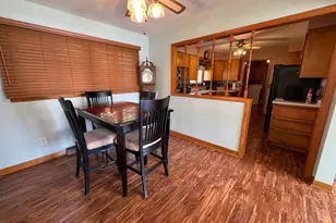 310 E 14th St, Sterling, IL 61081 - Photo 7