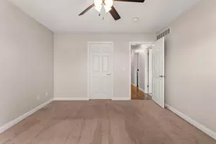 2022 Macon St, Mahomet, IL 61853 - Photo 15