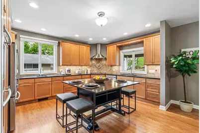 128 W Park Street, Mundelein, IL 60060 - Photo 11