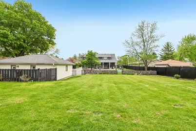 128 W Park Street, Mundelein, IL 60060 - Photo 49
