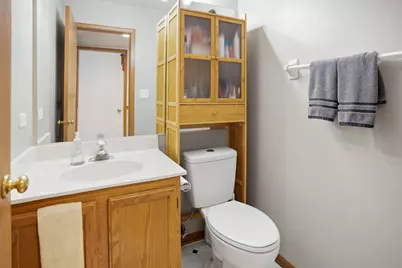 605 Kingsbridge Drive, Carol Stream, IL 60188 - Photo 13
