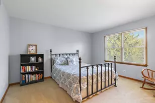 1045 Helen Dr, Algonquin, IL 60102 - Photo 19