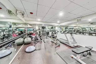 111 E Chestnut St, Chicago, IL 60611 - Photo 21