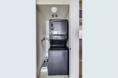 111 E Chestnut Street #48J, Chicago, IL 60611 - Photo 19
