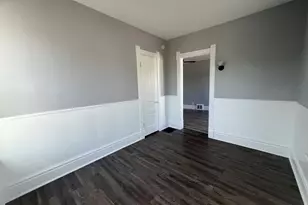 317 Lake Ave, Woodstock, IL 60098 - Photo 15