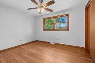 10665 Preston St, Westchester, IL 60154 - Photo 15