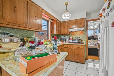 5439 N Neva Avenue, Chicago, IL 60656 - Photo 5