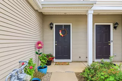 2040 Limestone Lane, Carpentersville, IL 60110 - Photo 7