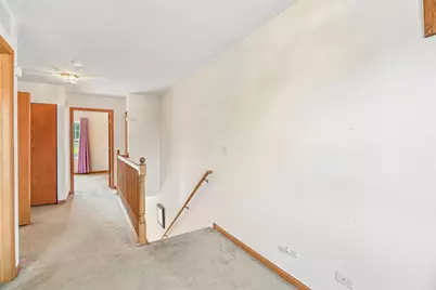 2040 Limestone Lane, Carpentersville, IL 60110 - Photo 17