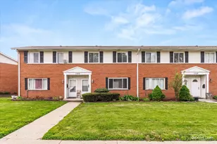 1340 Monomoy St, Aurora, IL 60506 - Photo 1
