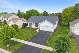 513 Pheasant Chase Dr, Bolingbrook, IL 60490 - Photo 1
