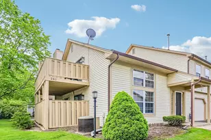 281 Whitewood Dr, Streamwood, IL 60107 - Photo 3