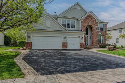1575 McClellan Drive, Lindenhurst, IL 60046 - Photo 3
