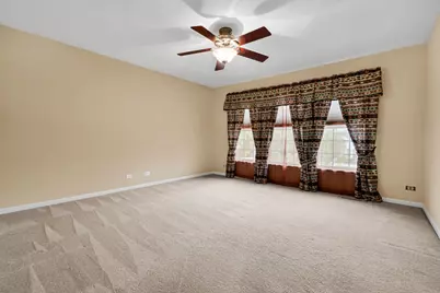 1575 McClellan Drive, Lindenhurst, IL 60046 - Photo 41