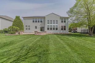 1575 McClellan Dr, Lindenhurst, IL 60046 - Photo 57