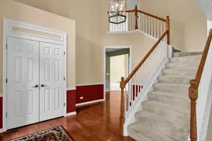 1575 McClellan Dr, Lindenhurst, IL 60046 - Photo 7