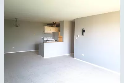 1500 Robin Circle #420, Hoffman Estates, IL 60169 - Photo 7