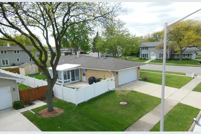 985 Idaho Street, Carol Stream, IL 60188 - Photo 17