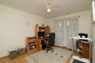 985 Idaho St, Carol Stream, IL 60188 - Photo 13