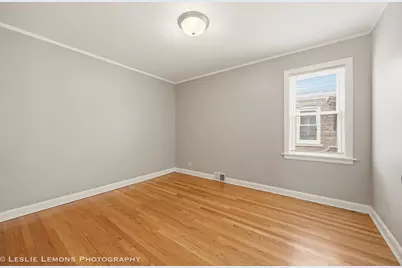 2332 N Leyden Avenue, River Grove, IL 60171 - Photo 9