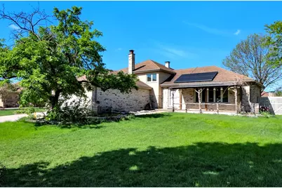 16412 Prairie Drive, Tinley Park, IL 60477 - Photo 1