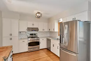 16412 Prairie Dr, Tinley Park, IL 60477 - Photo 9