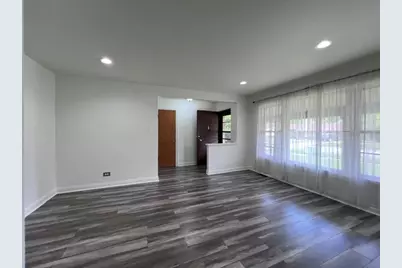 1216 Carswell Avenue #1216, Elk Grove Village, IL 60007 - Photo 13