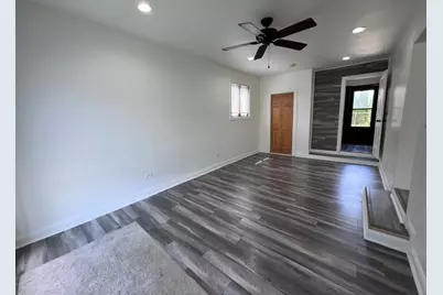 1216 Carswell Avenue #1216, Elk Grove Village, IL 60007 - Photo 9