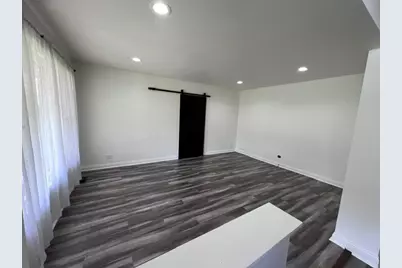 1216 Carswell Avenue #1216, Elk Grove Village, IL 60007 - Photo 5