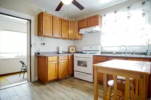 5224 W Deming Pl, Chicago, IL 60639 - Photo 9