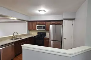 988 Butter Creek Ct, Hoffman Estates, IL 60169 - Photo 5