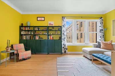 2538 N Kedzie Boulevard #206, Chicago, IL 60647 - Photo 3