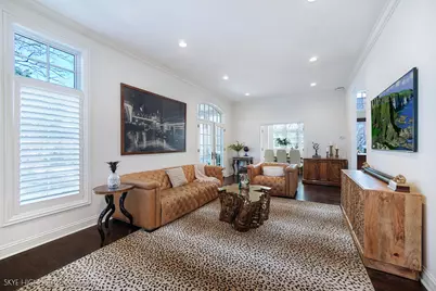1 Willowcrest Drive, Oak Brook, IL 60523 - Photo 13