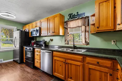 1407 N Walnut Street, Champaign, IL 61820 - Photo 9