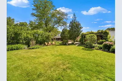 202 Latrobe Avenue, Northfield, IL 60093 - Photo 33