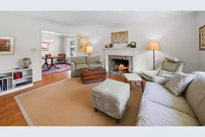 202 Latrobe Avenue, Northfield, IL 60093 - Photo 3