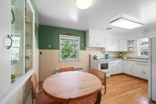 202 Latrobe Ave, Northfield, IL 60093 - Photo 9