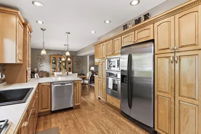 13N470 Chisholm Trail, Elgin, IL 60124 - Photo 13