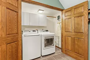 13N470 Chisholm Trail, Elgin, IL 60124 - Photo 21