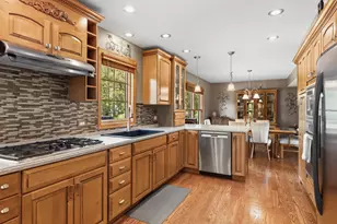 13N470 Chisholm Trail, Elgin, IL 60124 - Photo 11