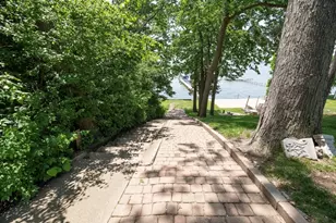 25429 W Cedar Crest Ln, Lake Villa, IL 60046 - Photo 31