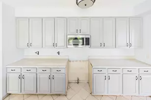 158 Cider St, Bolingbrook, IL 60490 - Photo 11